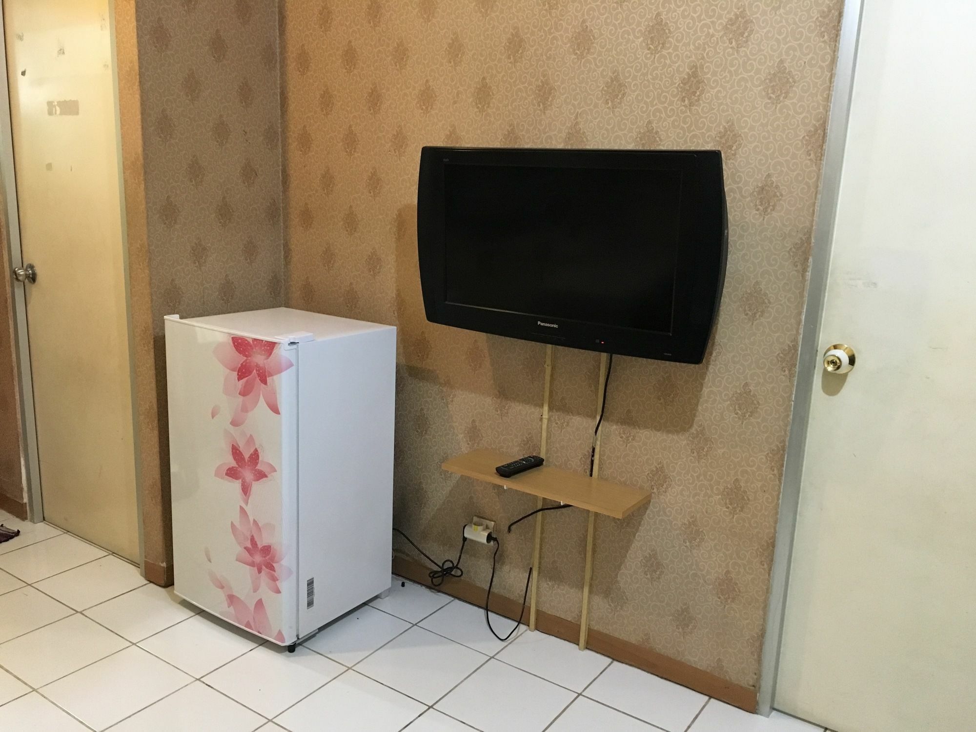 Apartment Gading Nias Residence Jakarta Extérieur photo